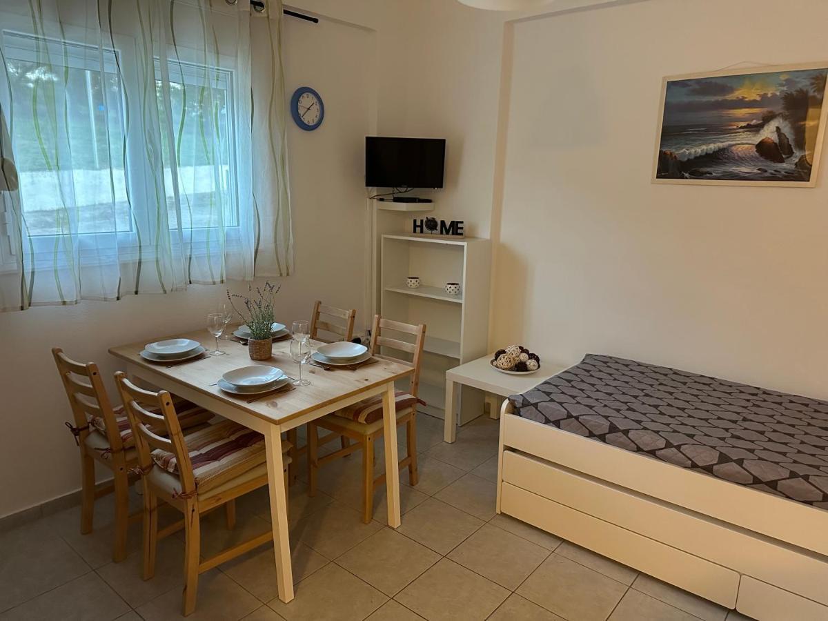 Apartments 4 You ปัลลูรี ภายนอก รูปภาพ