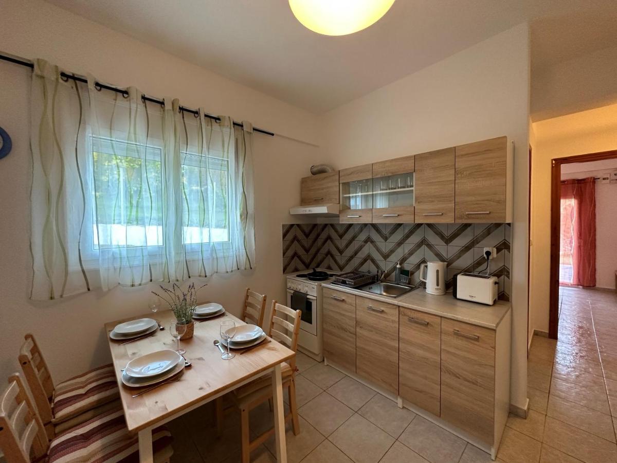 Apartments 4 You ปัลลูรี ภายนอก รูปภาพ