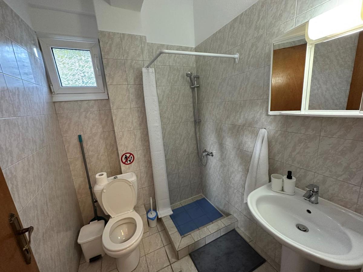 Apartments 4 You ปัลลูรี ภายนอก รูปภาพ