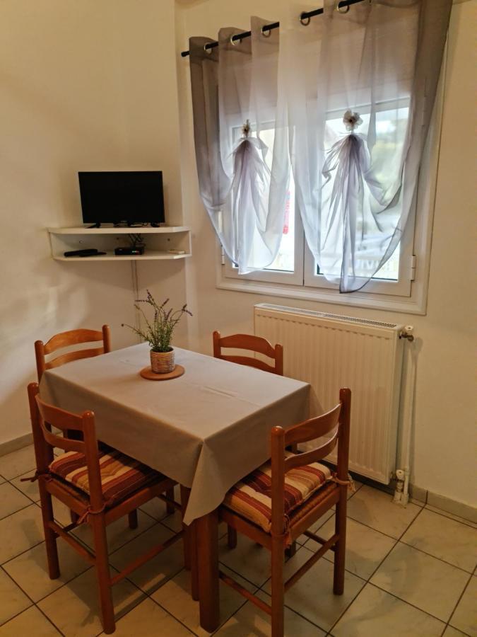 Apartments 4 You ปัลลูรี ภายนอก รูปภาพ